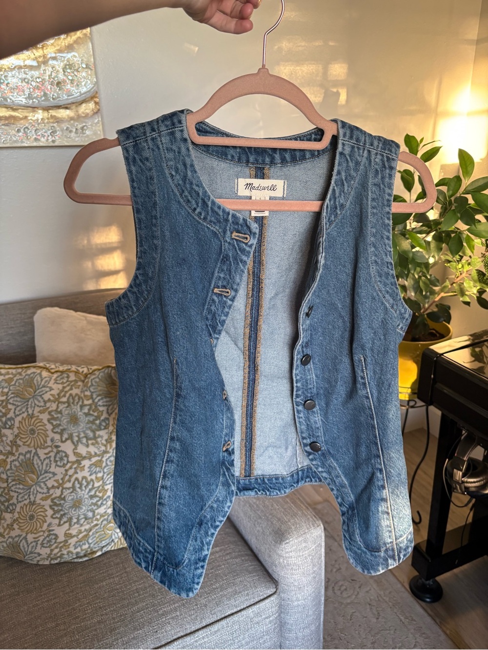 Madewell Denim Vest in Classic Blue, Size 4